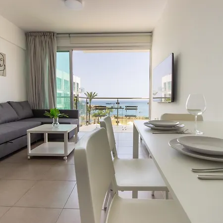 Apartman Stunning Sea-views Apt, Protarász